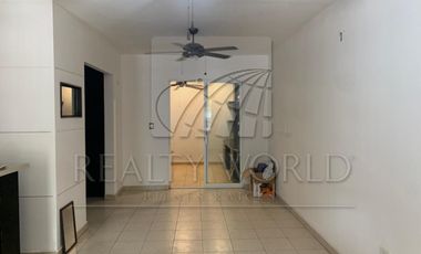 Casas en Renta en Privada San Carlos