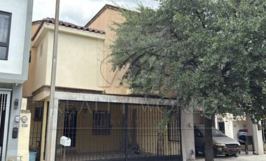 Casas en Renta en Privada San Carlos