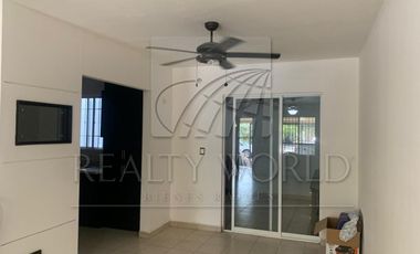 Casas en Renta en Privada San Carlos