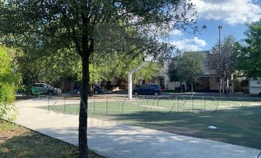 Casas en Renta en Privada San Carlos