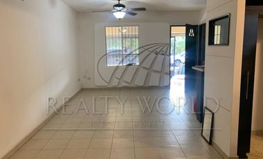 Casas en Renta en Privada San Carlos