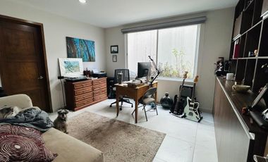 VENTA DE CASA DENTRO DE RESIDENCIAL DE SOLO 9 PROPIEDADES EN METEPEC CERCA DEL PARQUE BICENTENARIO