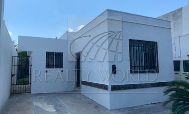 Casas en Venta en Lagos de Zirandaro