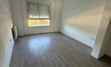 Departamento en alquiler tres dormitorios, Pacífico, Valle Escondido.