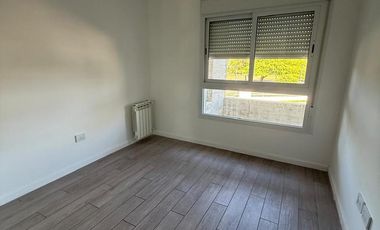 Departamento en alquiler tres dormitorios, Pacífico, Valle Escondido.