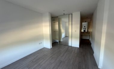 Departamento en alquiler tres dormitorios, Pacífico, Valle Escondido.