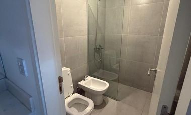 Departamento en alquiler tres dormitorios, Pacífico, Valle Escondido.