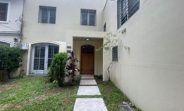 ALQUILER CASA 4 Dormitorios 2 Suites  Dep, Pileta galeria parrilla