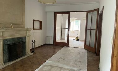 ALQUILER CASA 4 Dormitorios 2 Suites  Dep, Pileta galeria parrilla