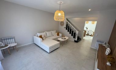 PH de 5 ambientes con garage totalmente reciclado a nuevo.