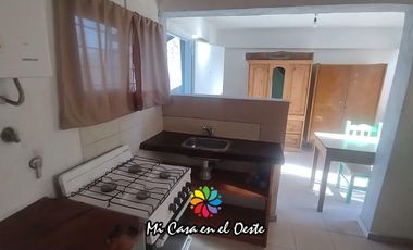 Alquiler Permanente de Casa 1 dormitorio - Cochera - Villa Giardino - Córdoba