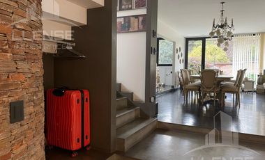 Casa 7 ambientes en venta Barrio Privado Barrancas de Guido- Quilmes