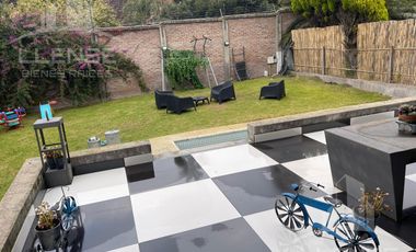 Casa 7 ambientes en venta Barrio Privado Barrancas de Guido- Quilmes