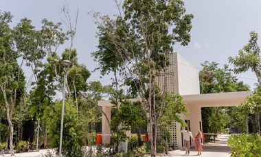 CASA 2 RECAMARAS EN VENTA/ TULUM/ 10 MINUTOS DEL MAR/ GYM/ ALBERCA/ ROOF PRIVADO.