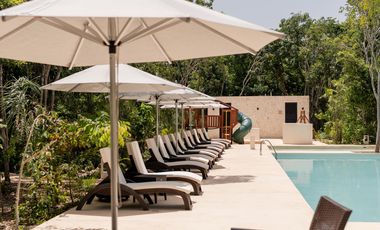 CASA 2 RECAMARAS EN VENTA/ TULUM/ 10 MINUTOS DEL MAR/ GYM/ ALBERCA/ ROOF PRIVADO.