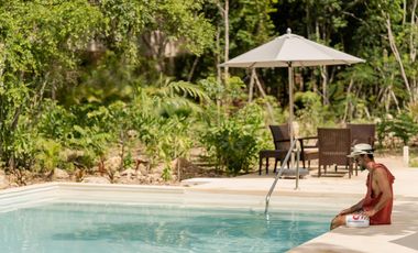 CASA 2 RECAMARAS EN VENTA/ TULUM/ 10 MINUTOS DEL MAR/ GYM/ ALBERCA/ ROOF PRIVADO.