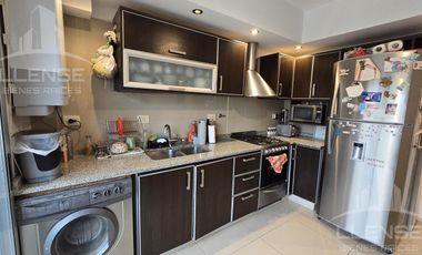 Departamento 4 ambientes con cochera en venta -  Quilmes