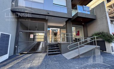 Departamento 4 ambientes con cochera en venta -  Quilmes