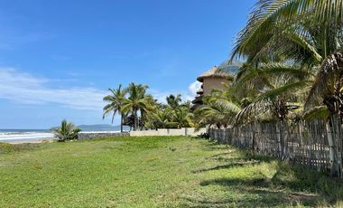 Terreno Comercial Hotelero Oportunidad Inversionista en Playa Blanca, Zihuatanejo, Guerrero