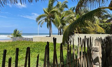 Terreno Comercial Hotelero Oportunidad Inversionista en Playa Blanca, Zihuatanejo, Guerrero