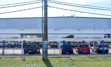 Depósito en  Alquiler dentro del Centro Industrial Garin