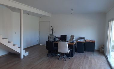 Dúplex de Pozo en Altos de Maschwitz - 4 AMB