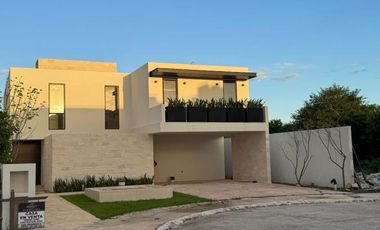 Casa en venta en Nortemerida | Casa Arboris |
