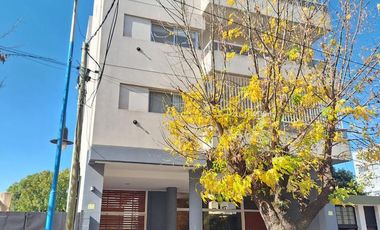 Departamento en venta 3 ambientes con cochera Escobar centro