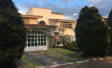Residencia en venta Puerta del Carmen, Edo. de México.