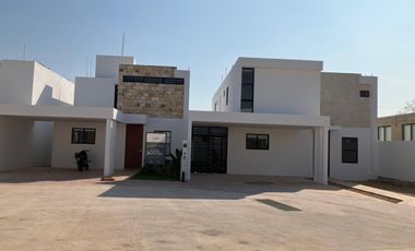 Venta Casa En Privada CAPRI, Cholul Yucatan