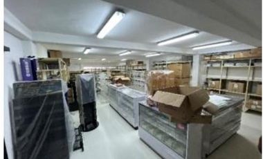 Magnífica bodega de 1000 m2 en Parque Industrial en Santa Catarina, N. L.