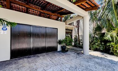 Residencia Náutica con Muelle Privado en Venta - Puerto Aventuras