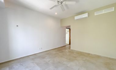 Residencia Náutica con Muelle Privado en Venta - Puerto Aventuras