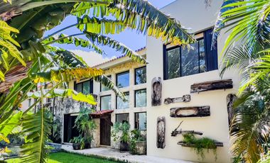 Residencia Náutica con Muelle Privado en Venta - Puerto Aventuras