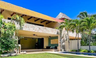 Residencia Náutica con Muelle Privado en Venta - Puerto Aventuras