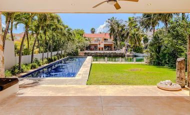 Residencia Náutica con Muelle Privado en Venta - Puerto Aventuras