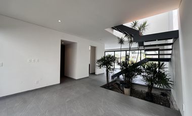 CASA EN FRACCIONAMIENTO REAL DE TETELA