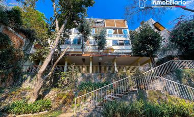 Vendo Casa como Terreno en  Lomas Altas