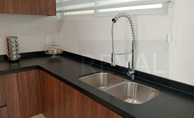 Casa a estrenar en Venta en Zibatá con doble altura y roof top