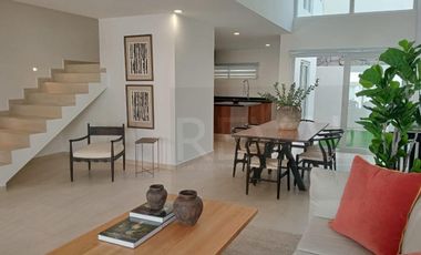 Casa a estrenar en Venta en Zibatá con doble altura y roof top