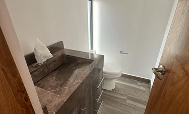 Casa TOLU2 en venta Privada Cimera