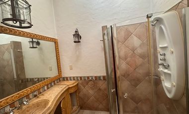 Casa - Fraccionamiento Lomas de Vista Hermosa