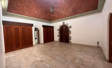 Casa - Fraccionamiento Lomas de Vista Hermosa