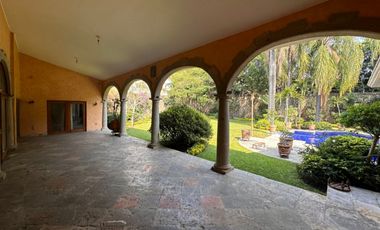 Casa - Fraccionamiento Lomas de Vista Hermosa