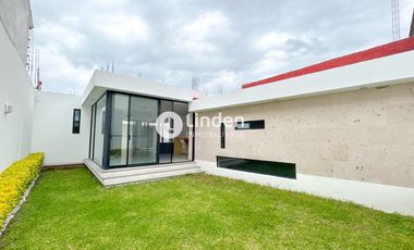 Casa en Venta en Guadalupe Hidalgo de un solo nivel con jardín, Puebla