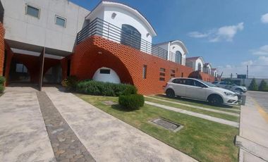 VENTA DE CASA EN RESIDENCIAL ALTAMIRA EN LA PROVIDENCIA METEPEC