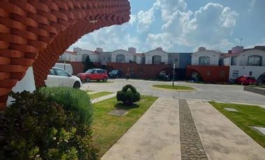 VENTA DE CASA EN RESIDENCIAL ALTAMIRA EN LA PROVIDENCIA METEPEC