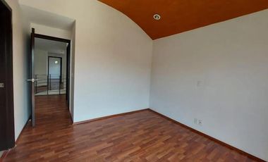 VENTA DE CASA EN RESIDENCIAL ALTAMIRA EN LA PROVIDENCIA METEPEC