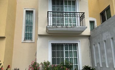 Casa en Venta en Playa del Carmen de 2 habitaciones en Privada con Alberca