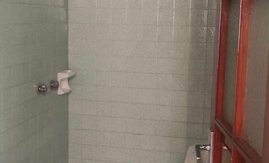 Casa en venta en Av. Satélite, Col. Vista Hermosa